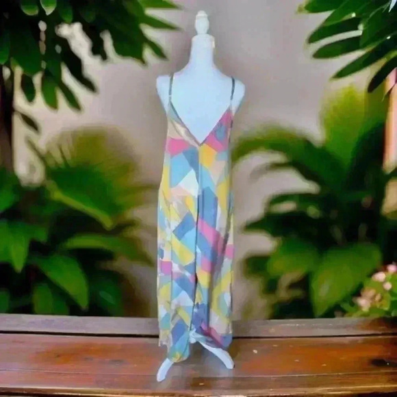 Multi Romper - Picture 2 of 3